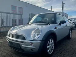 Silber Gebraucht 2002 Mini ONE Kleinwagen | 1.399 € (Fairer Preis)