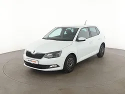 Weiß Gebraucht 2016 Skoda Fabia Joy Limousine | 10.600 € (Fairer Preis)