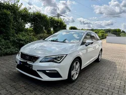 Weiß Gebraucht 2018 Seat Leon ST FR Kombi | 12.450 € (Fairer Preis)