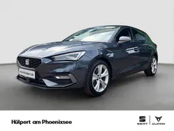 Grau Gebraucht 2024 Seat Leon FR Limousine | 25.000 € (Guter Preis)