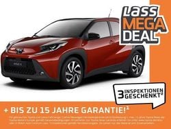 Chili red perleffekt/ night sky black Gebraucht 2024 Toyota Aygo X Basis SUV | 17.380 € (Etwas zu teuer)
