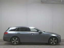 Grau Gebraucht 2022 Mercedes C220 Avantgarde Kombi | 25.380 € (Superpreis)