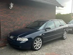 Blau Gebraucht 1999 Audi A4 Comfort Kombi | 3.500 € (Teuer)
