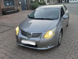 Grau Gebraucht 2009 Toyota Avensis Kombi | 2.800 € (Superpreis)