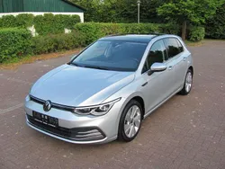Silber Gebraucht 2020 VW Golf VIII Style Limousine | 23.500 € (Fairer Preis)