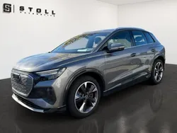 Grau Gebraucht 2021 Audi Q4 e-tron Ambiente SUV | 35.490 € (Guter Preis)