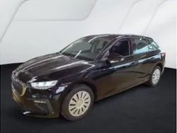 Schwarz Gebraucht 2025 Skoda Scala Essence Kleinwagen | 18.490 € (Guter Preis)