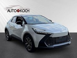 Weiß Neu 2025 Toyota C-HR SUV | 34.640 €