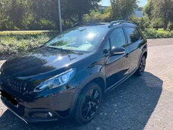 Schwarz Gebraucht 2019 Peugeot 2008 SUV | 14.000 € (Fairer Preis)