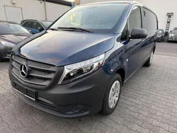 Blau Gebraucht 2020 Mercedes Vito Van / Kleinbus | 18.299 € (Superpreis)