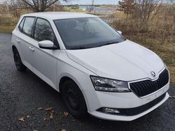 Weiß Gebraucht 2020 Skoda Fabia Limousine | 11.990 € (Fairer Preis)