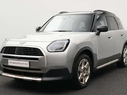 Grau Gebraucht 2024 Mini Countryman Favoured SUV | 37.015 € (Superpreis)
