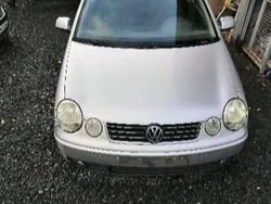 Silber Gebraucht 2003 VW Polo Highline Limousine | 1.000 € (Guter Preis)