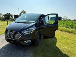 Schwarz Gebraucht 2020 Ford Tourneo Custom Van / Kleinbus | 29.645 €