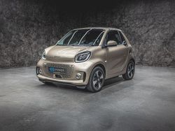 Gold Gebraucht 2023 Smart ForTwo Electric Drive Passion Exclusive Cabrio | 19.222 € (Etwas zu teuer)