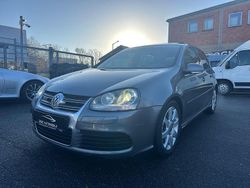 Grau Gebraucht 2008 VW Golf V R Limousine | 11.000 € (Teuer)