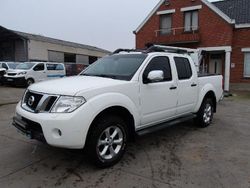 Weiß Gebraucht 2012 Nissan Navara Abholung | 13.500 € (Etwas zu teuer)