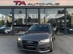 Grau Gebraucht 2013 Audi A3 Ambition Limousine | 13.990 € (Etwas zu teuer)