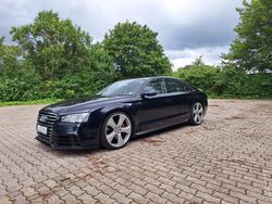 Blau Gebraucht 2011 Audi A8 Limousine | 21.000 €