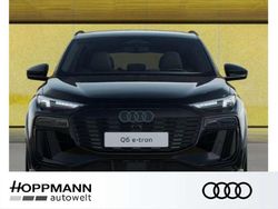 Mythosschwarz metallic Neu 2025 Audi Q6 e-tron Ambiente SUV | 69.950 €