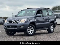 Grau Gebraucht 2005 Toyota Land Cruiser SUV | 10.990 € (Fairer Preis)