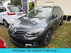 Grau Gebraucht 2015 Renault Mégane III Bose Edition Limousine | 11.990 € (Teuer)