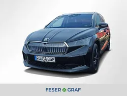 Schwarz Gebraucht 2024 Skoda Enyaq iV SUV | 46.450 € (Superpreis)