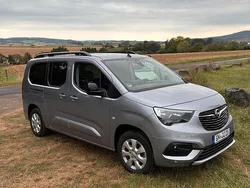 Grau Gebraucht 2023 Opel Combo Life XL Van / Kleinbus | 24.100 €