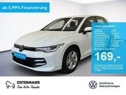 Weiß Gebraucht 2024 VW Golf VIII Life Limousine | 23.210 € (Guter Preis)
