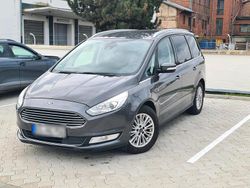 Grau Gebraucht 2017 Ford Galaxy Titanium Van | 14.600 €