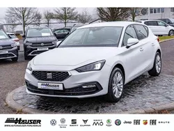 Weiss Gebraucht 2025 Seat Leon Style Limousine | 31.895 € (Fairer Preis)