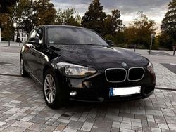 Schwarz Gebraucht 2011 BMW 116 Comfort Edition Kleinwagen | 5.500 € (Etwas zu teuer)