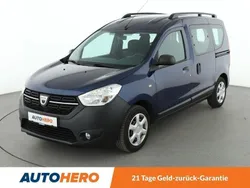 Blau Gebraucht 2018 Dacia Dokker Ambiance Van | 10.160 € (Etwas zu teuer)