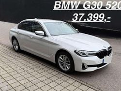 Weiß Gebraucht 2023 BMW 520 Luxury Line Limousine | 37.399 € (Guter Preis)