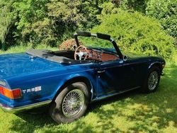Blau Gebraucht 1973 Triumph TR6 Cabrio | 21.000 €