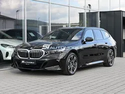 Saphirschwarz Gebraucht 2024 BMW 540 M Sport Kombi | 67.950 €