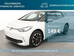Gletscherweiß metallic Gebraucht 2024 VW ID.3 Pro Kleinwagen | 29.910 € (Fairer Preis)