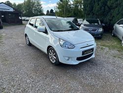 Weiß Gebraucht 2014 Mitsubishi Space Star Kleinwagen | 4.900 € (Fairer Preis)