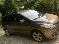 Grau Gebraucht 2008 Mazda 5 Exclusive Van / Kleinbus | 2.100 € (Superpreis)