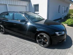 Schwarz Gebraucht 2012 Audi A4 Limousine | 8.750 € (Fairer Preis)