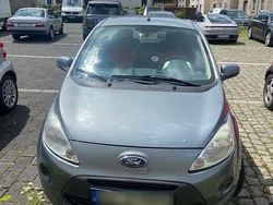 Grau Gebraucht 2009 Ford Ka Kleinwagen | 2.500 € (Fairer Preis)