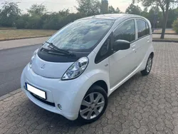 Weiß Gebraucht 2016 Peugeot iON Active Kleinwagen | 4.700 € (Teuer)