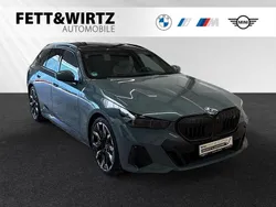 Cape york grün metallic Gebraucht 2024 BMW i5 Comfort Edition Limousine | 65.650 € (Superpreis)
