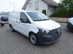 Weiß Gebraucht 2022 Mercedes e-Vito Van / Kleinbus | 19.990 € (Superpreis)
