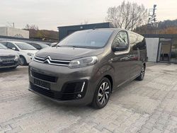 Grau Gebraucht 2018 Citroën Spacetourer Shine Van | 17.900 €