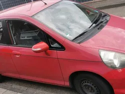 Rot Gebraucht 2006 Honda Jazz Kleinwagen | 2.700 €