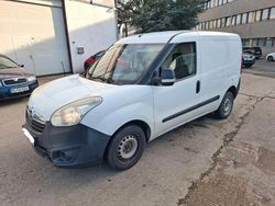 Weiß Gebraucht 2013 Opel Combo Abholung | 2.499 € (Superpreis)