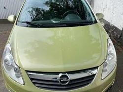 Grün Gebraucht 2007 Opel Corsa Catch Me Limousine | 2.850 € (Fairer Preis)