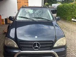 Schwarz Gebraucht 2001 Mercedes ML270 SUV | 5.250 € (Etwas zu teuer)
