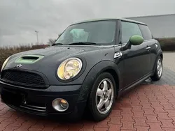 Schwarz Gebraucht 2006 Mini Cooper Coupé Coupé | 3.499 € (Fairer Preis)